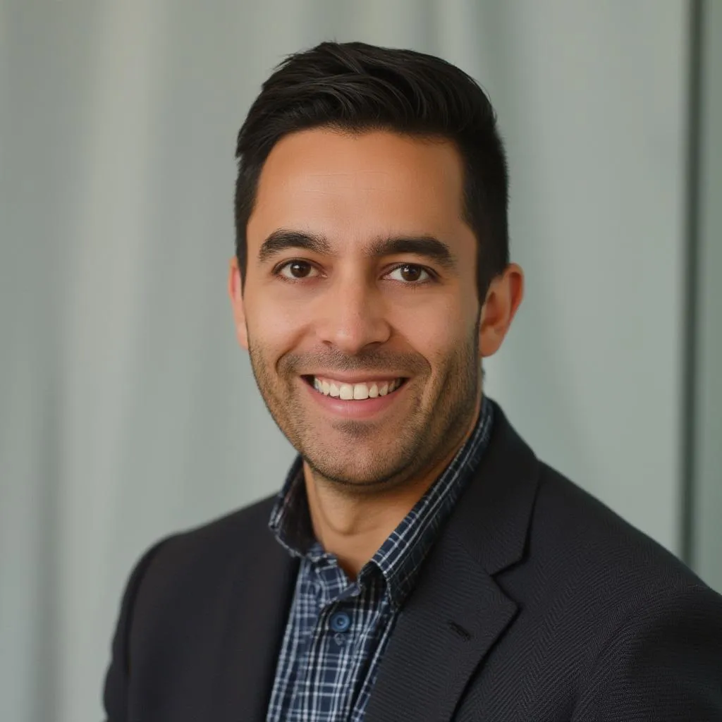 Carlos Vega, CEO TechWave